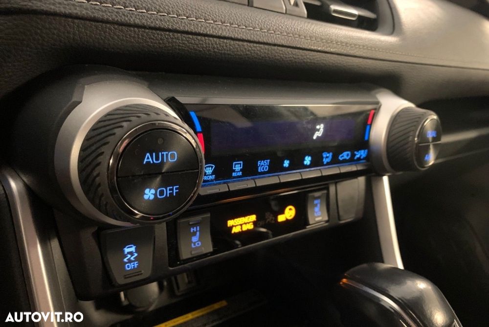 Toyota RAV4 2.5 Hybrid VVT-iE 4x2 Dynamic - 11