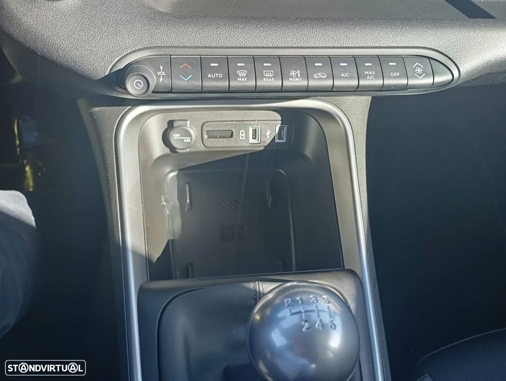 Jeep Avenger 1.2 GSE T3 Altitude - 13