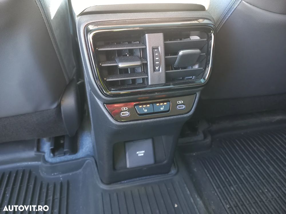 Lexus RZ 450e AWD Luxury - 13