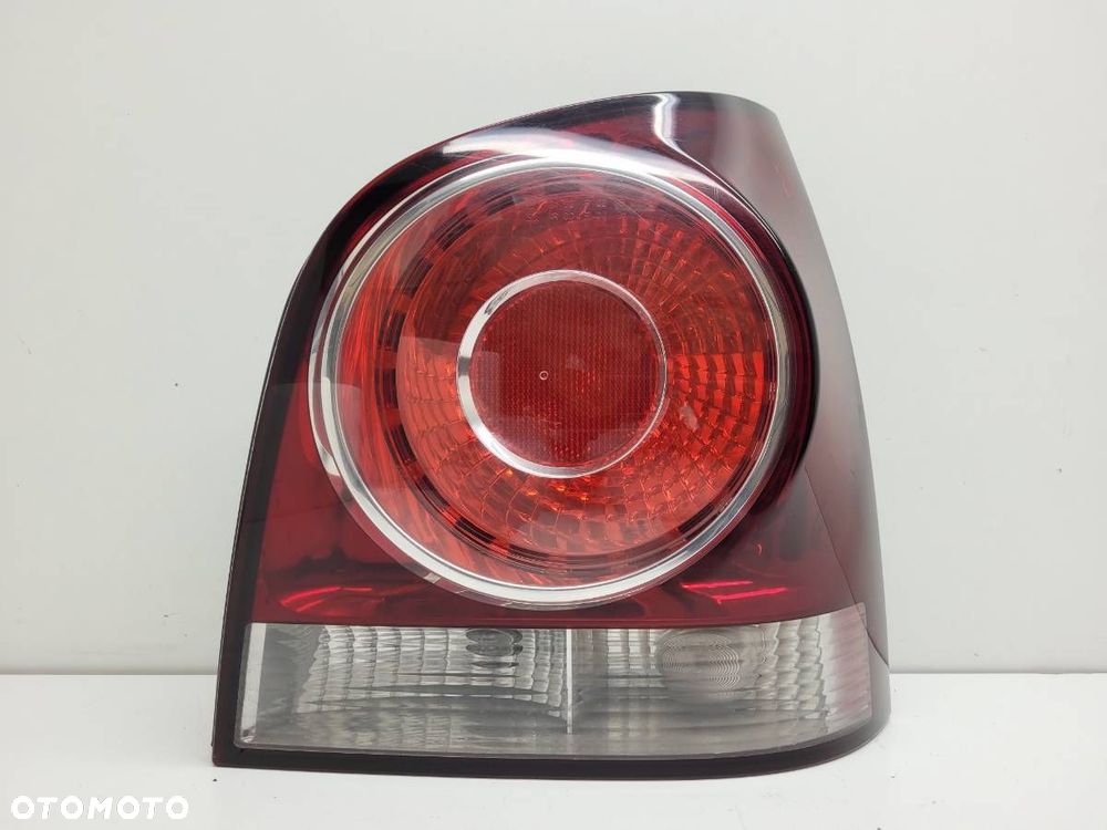 LAMPA TYŁ PRAWA VW POLO 9N EUROPA LIFT - 1
