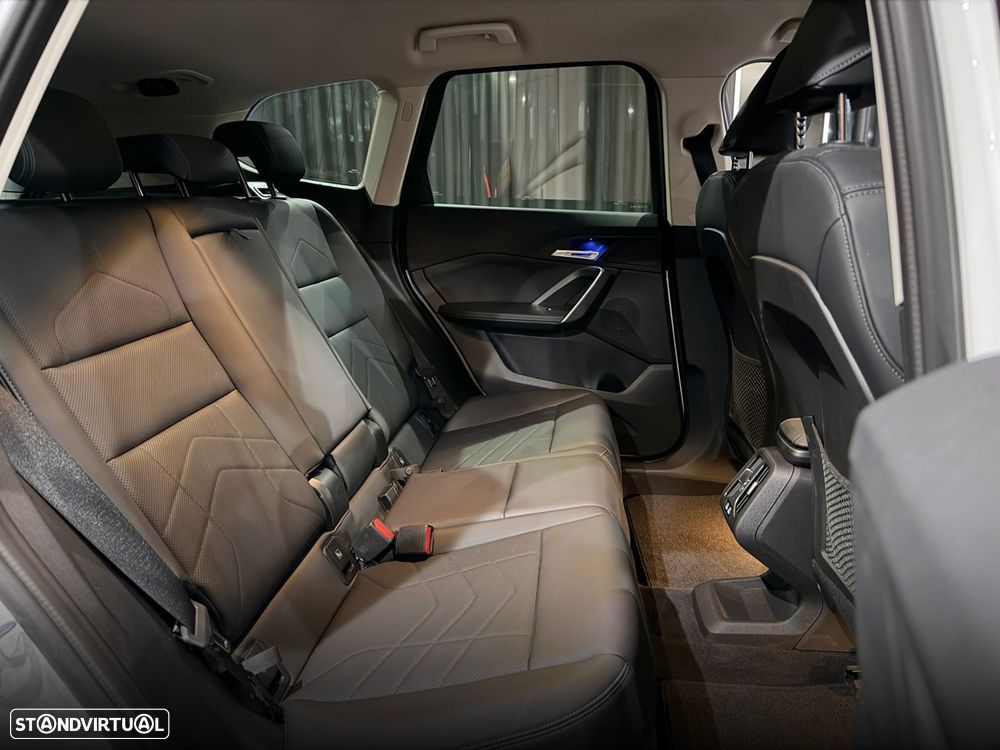 BMW iX1 eDrive20 xLine - 40