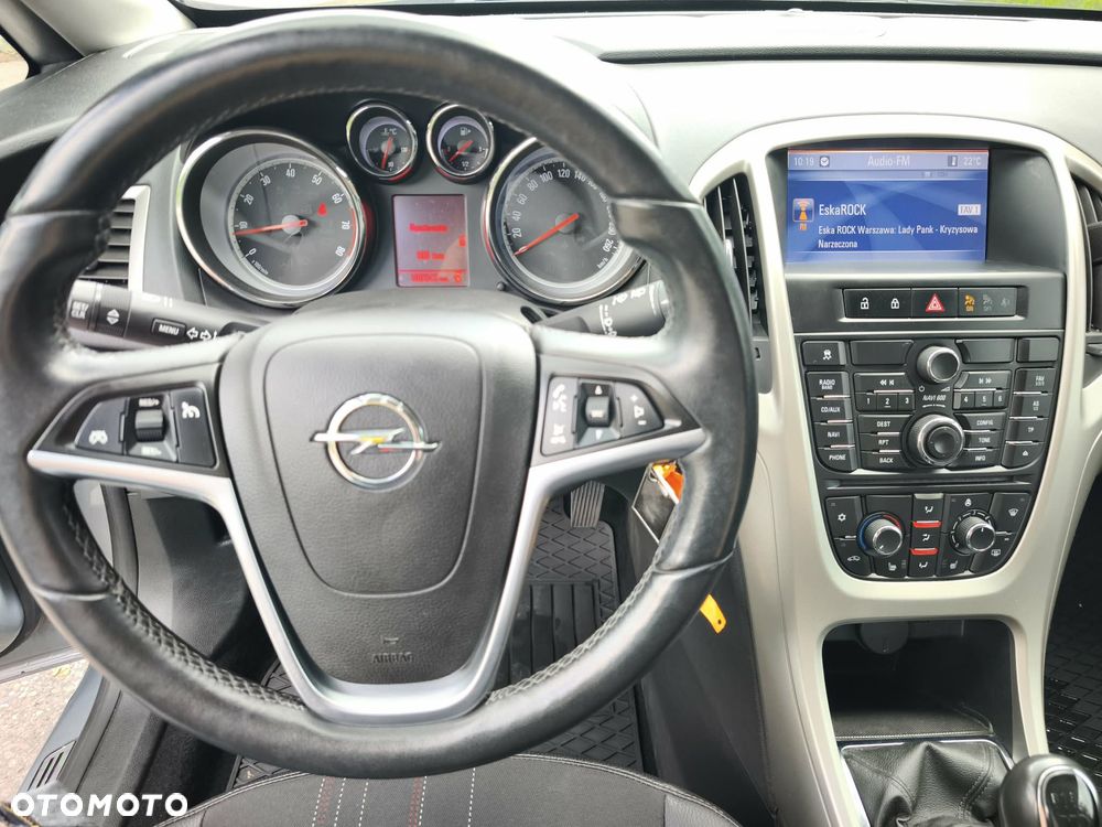 Opel Astra 1.4 T Edition 150 - 9