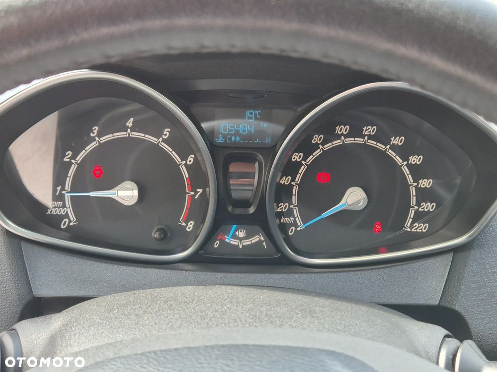 Ford Fiesta 1.0 EcoBoost Titanium - 26