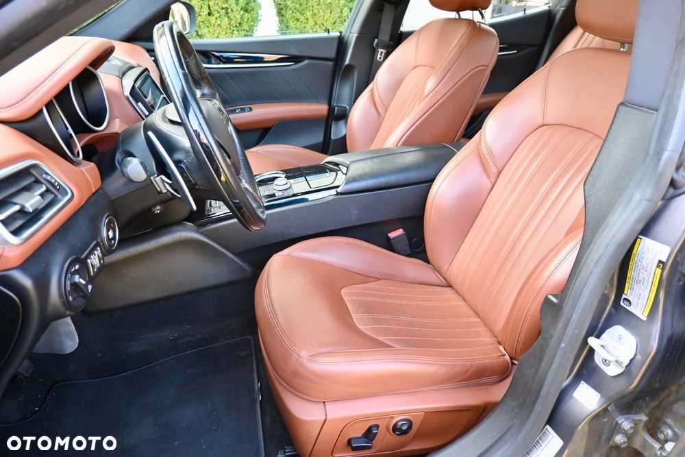 Maserati Ghibli S Q4 Granlusso - 12