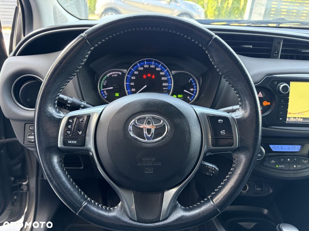 Toyota Yaris - 17