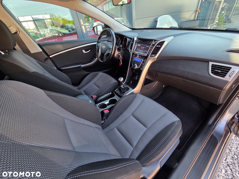 Hyundai i30 1.6 Style - 12