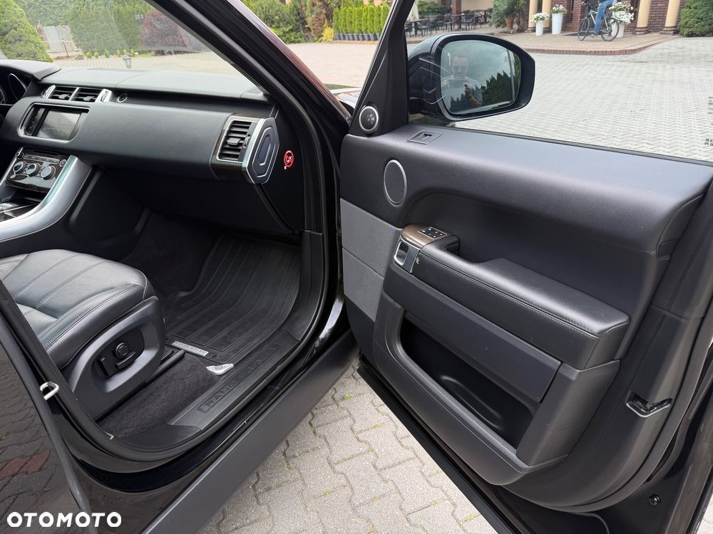 Land Rover Range Rover - 32
