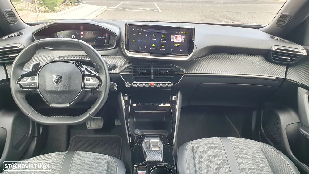 Peugeot 2008 Hybrid 145 e-DSC Allure - 28