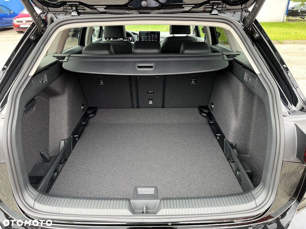 Volkswagen Golf Variant 1.5 TSI Life Plus - 27