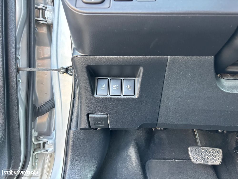 Toyota Yaris 1.5 HSD Sport+P.Techno - 15