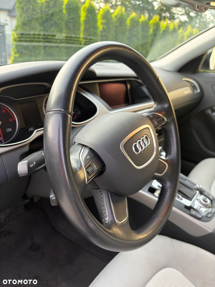 Audi A4 Allroad - 16
