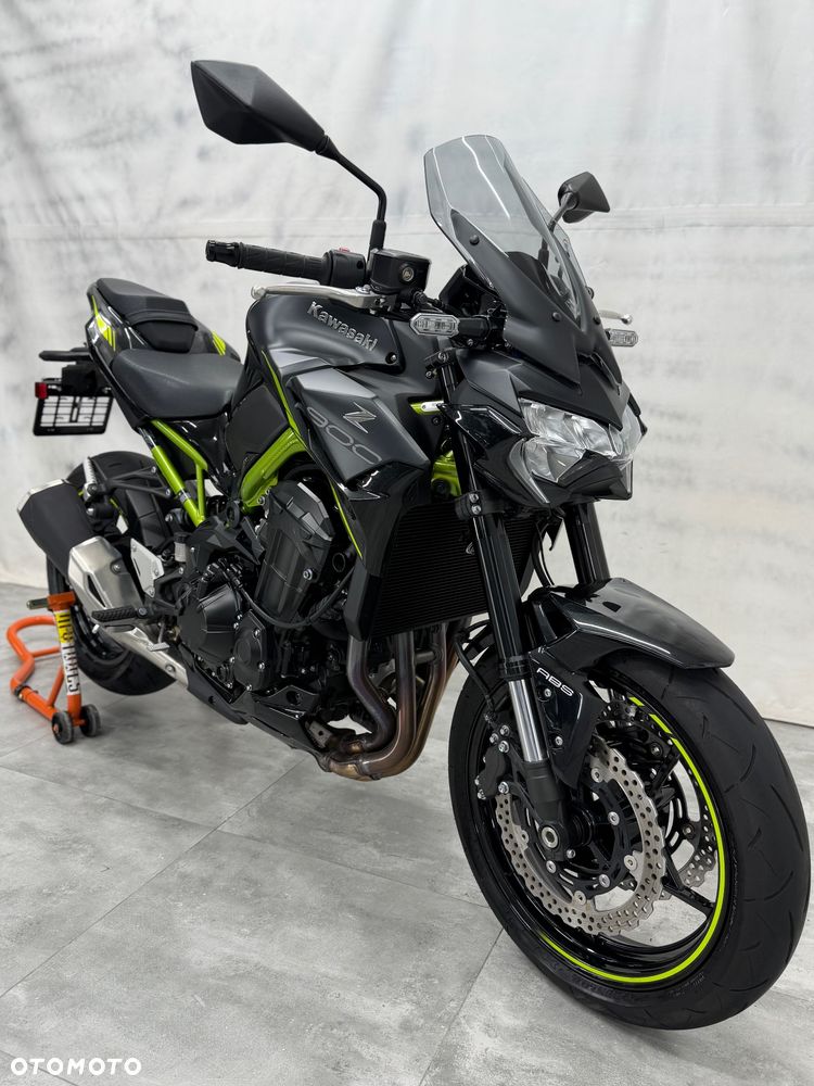 Kawasaki Z 900 - 26