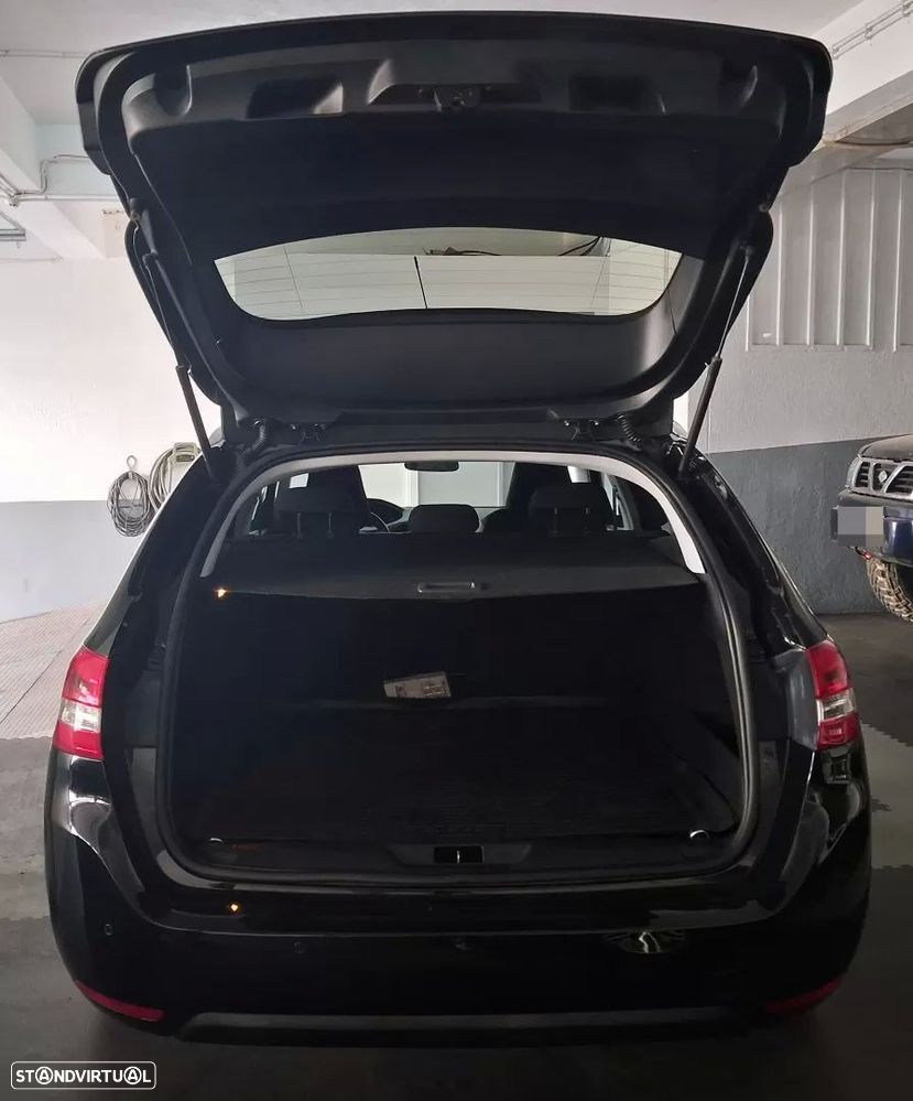 Peugeot 308 SW - 18