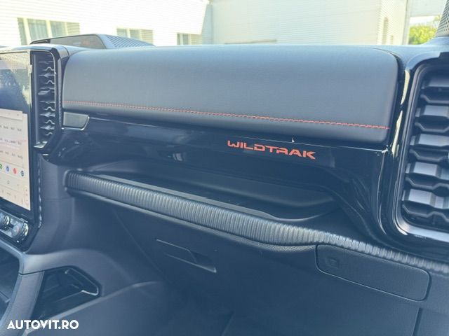 Ford Ranger 2.3 EcoBoost 278 CP 4x4 Double Cab PHEV Wildtrak - 9