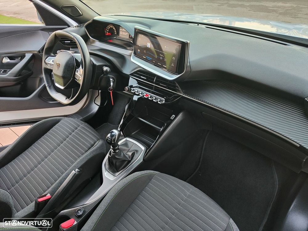 Peugeot 2008 1.2 PureTech Active Pack - 31