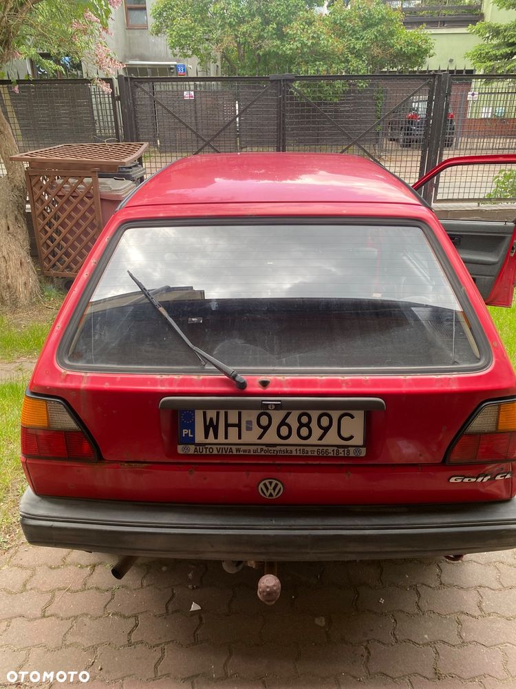 Volkswagen Golf 1.6 CL - 11