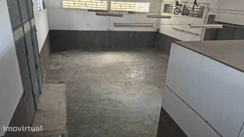 Armazém - Santa Marta Pinhal - Grande imagem: 4/9