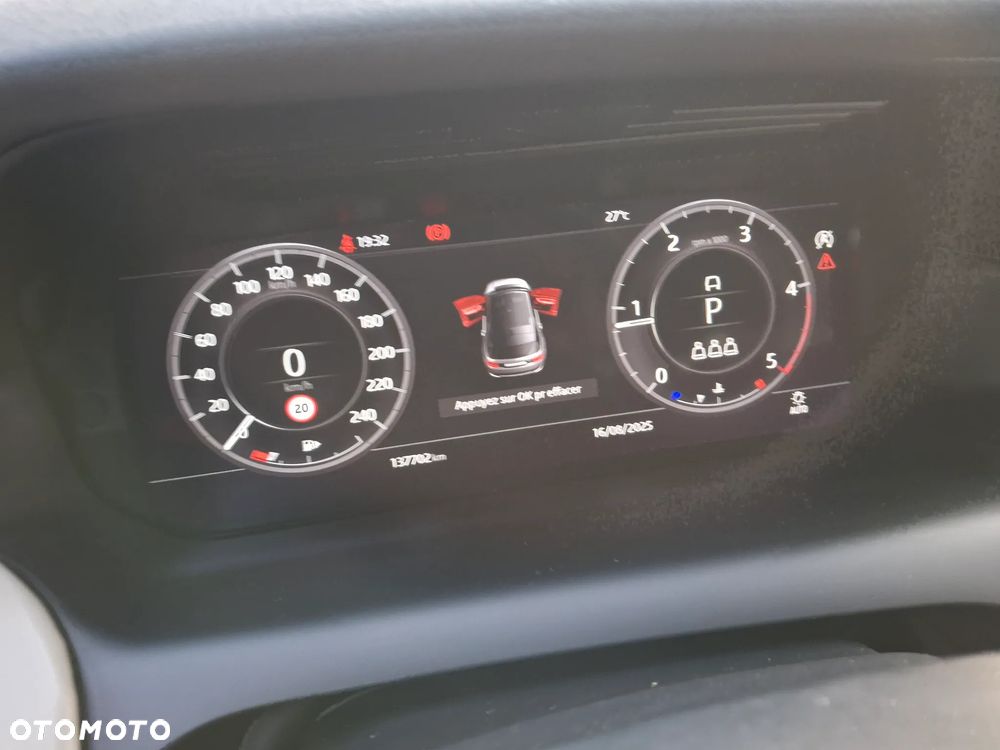 Land Rover Discovery Sport D165 R-Dynamic SE - 36