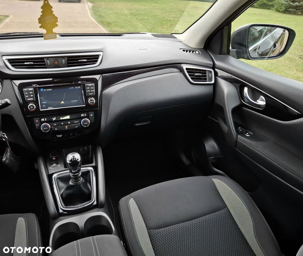 Nissan Qashqai 1.6 DIG-T Tekna - 28