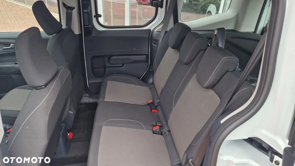 Ford Tourneo Courier 1.0 EcoBoost Trend - 17