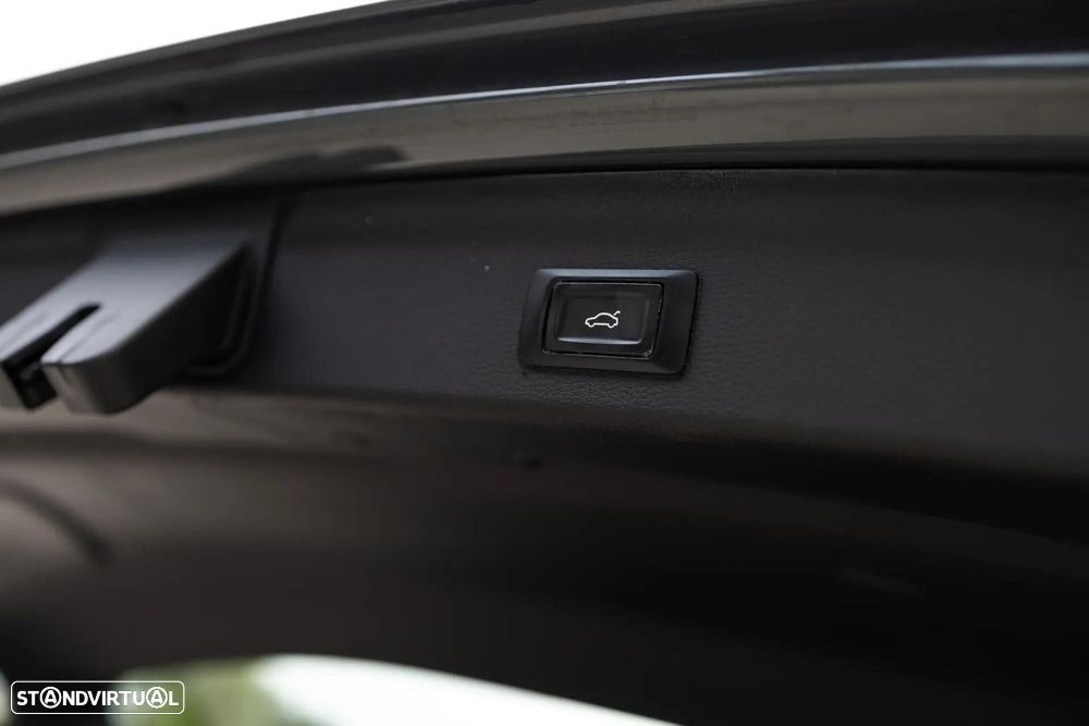 Audi Q3 45 TFSIe S tronic - 35