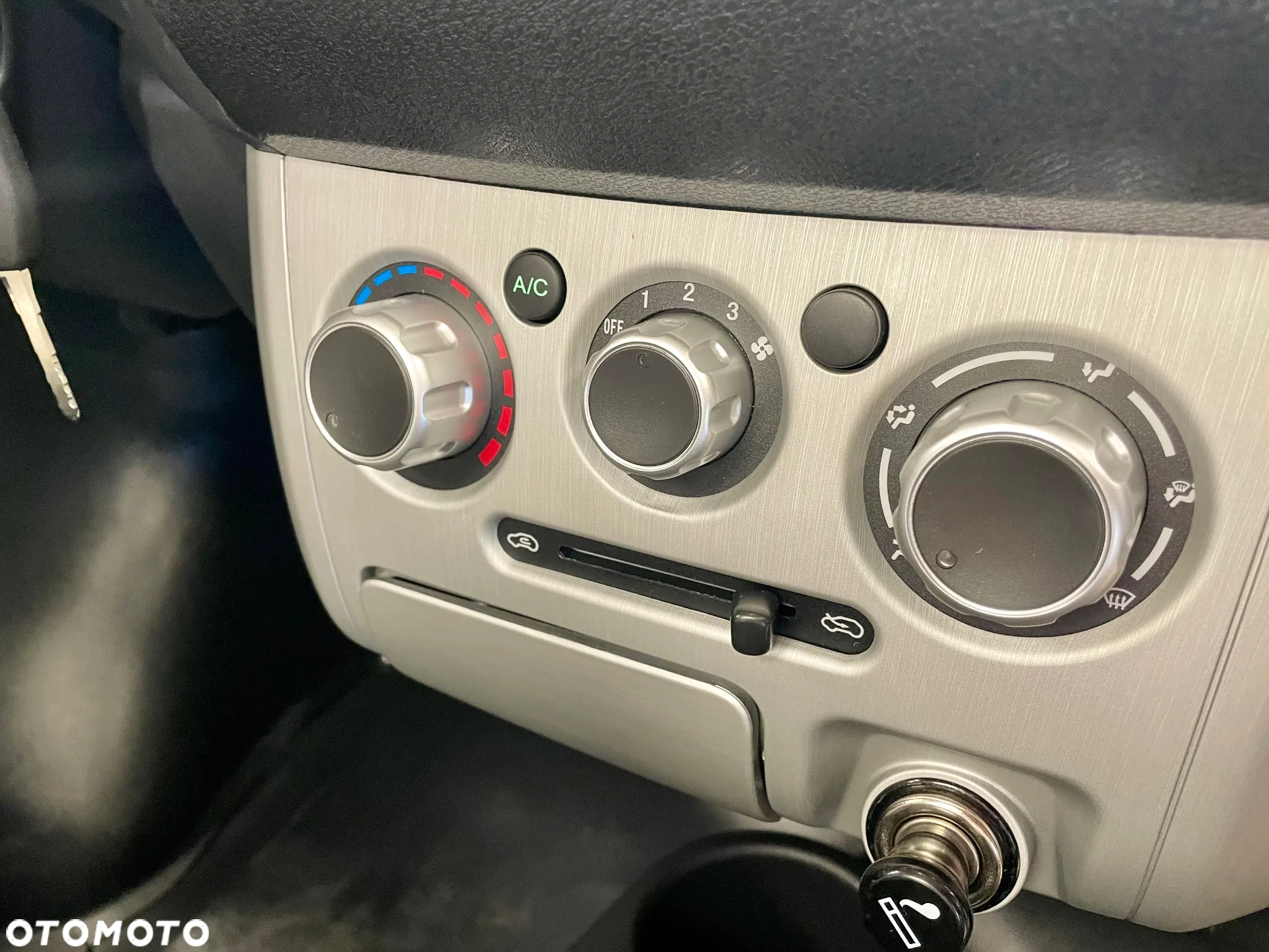 DFSK C31 1,6 l DVVT 112KM - 28