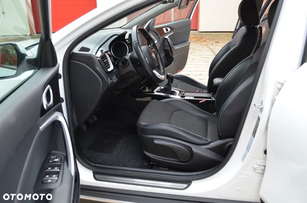 Kia XCeed 1.4 T-GDI L - 14