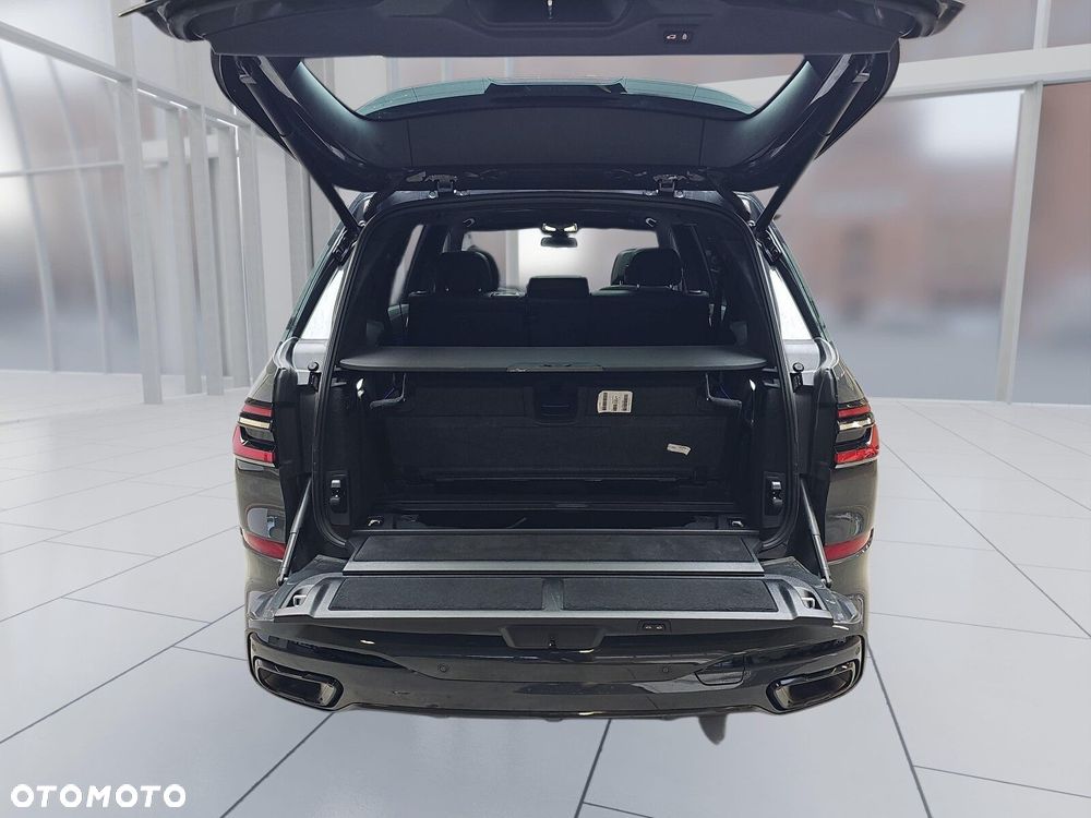BMW X7 xDrive40d mHEV M Sport sport - 16