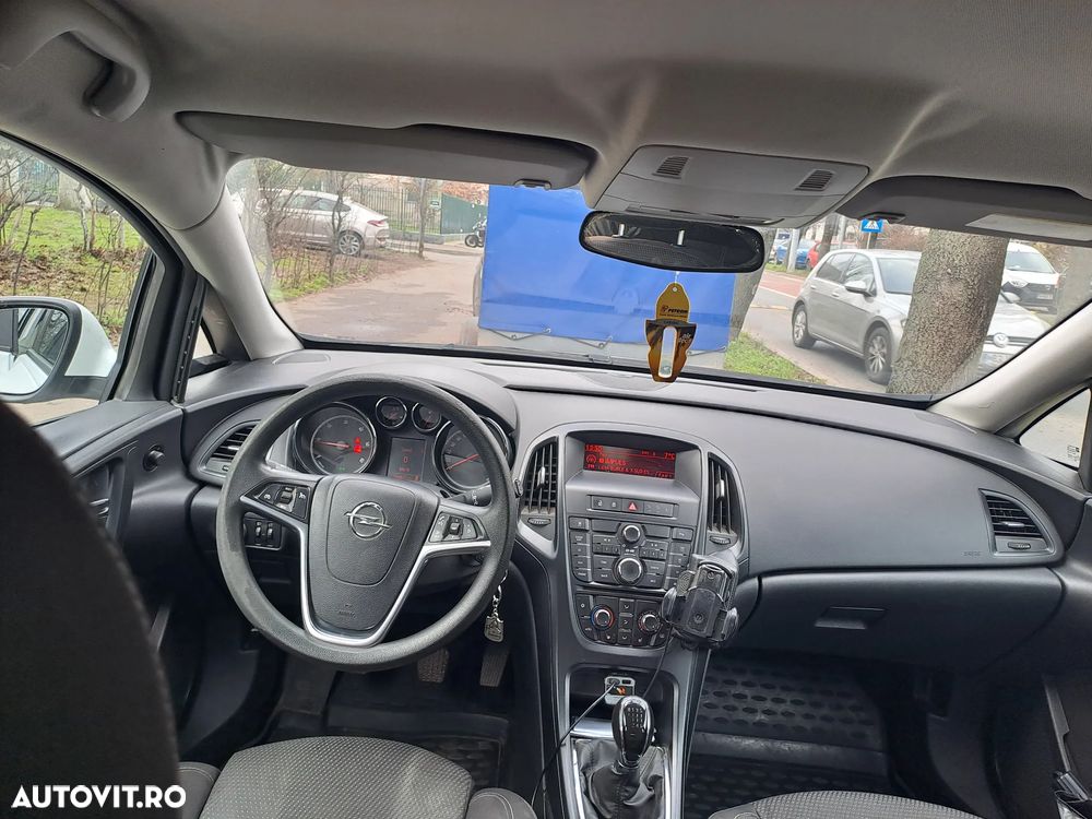 Opel Astra Sports Tourer 1.7 CDTI - 4