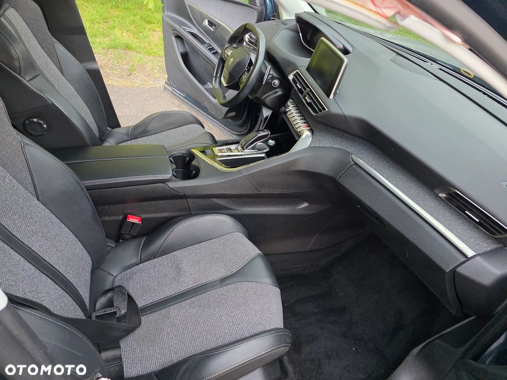Peugeot 5008 BlueHDi 130 EAT8 Allure Pack - 11