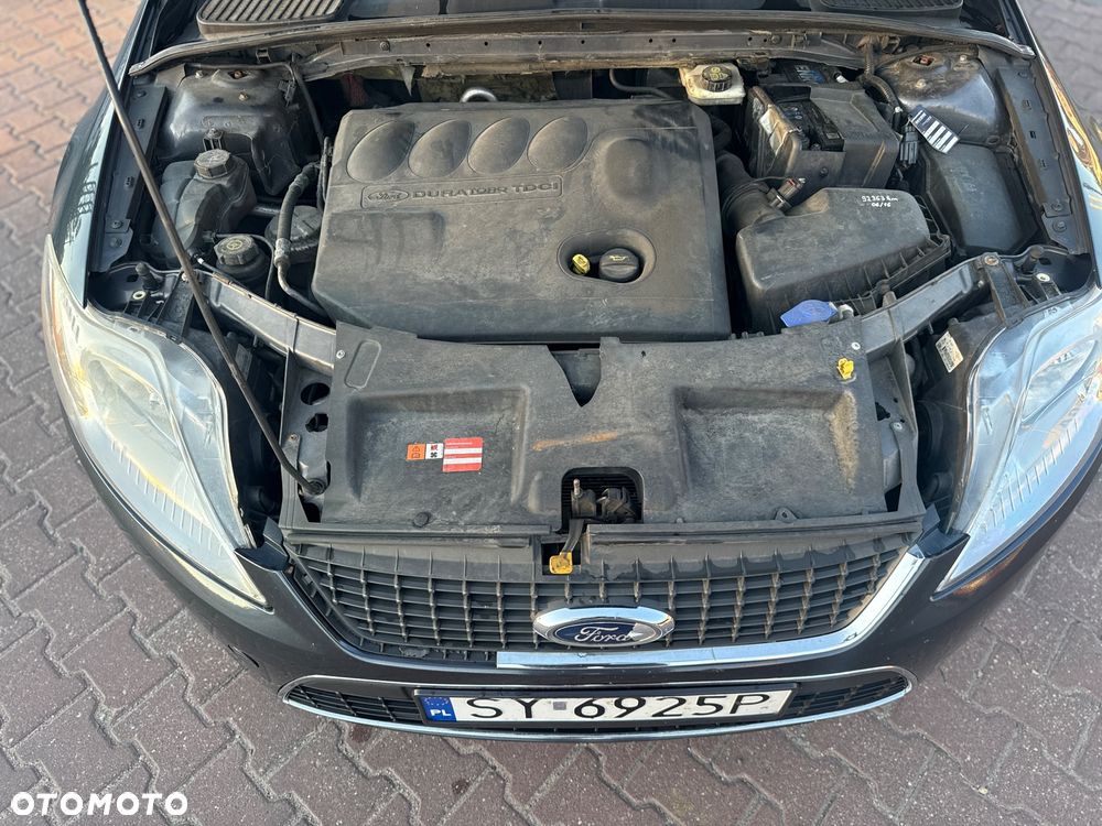 Ford Mondeo 2.0 TDCi Ghia - 32