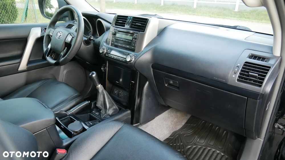 Toyota Land Cruiser LC 3.0 D-4D Luna - 13