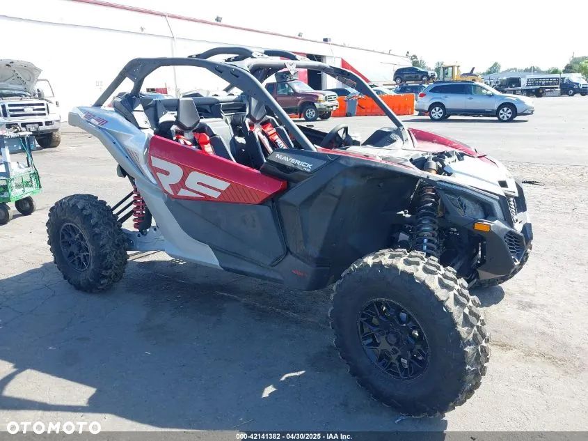 Can-Am Maverick - 19