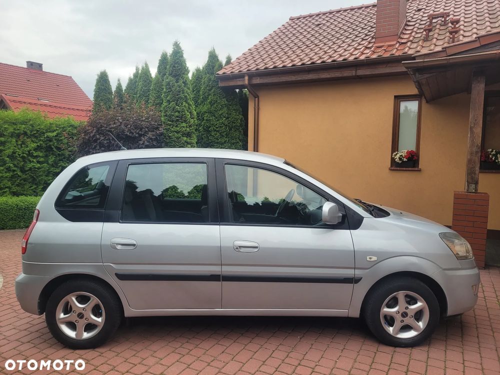Hyundai Matrix 1.6 GLS - 7