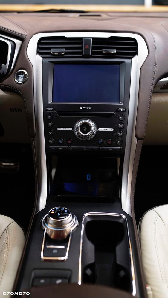 Ford Fusion - 14
