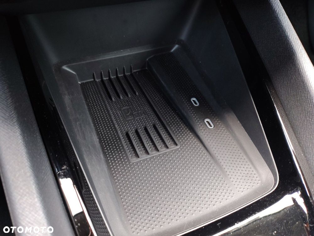 Skoda Octavia 2.0 TDI Selection DSG - 32