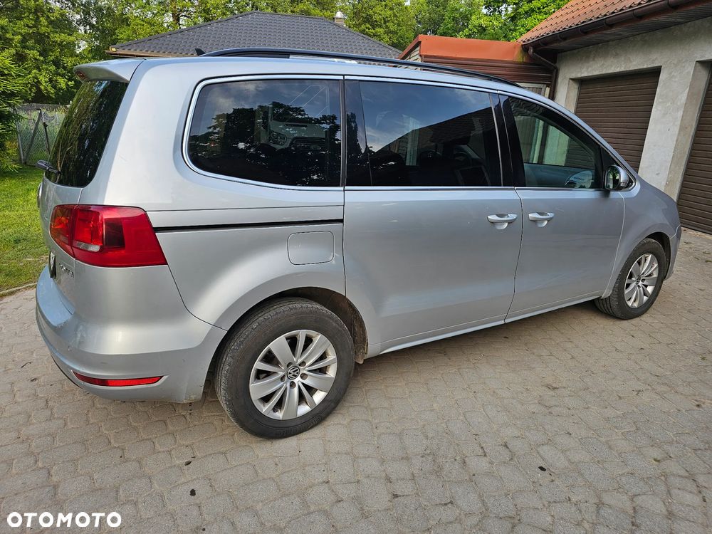 Volkswagen Sharan 2.0 TDI Comfortline DSG - 3