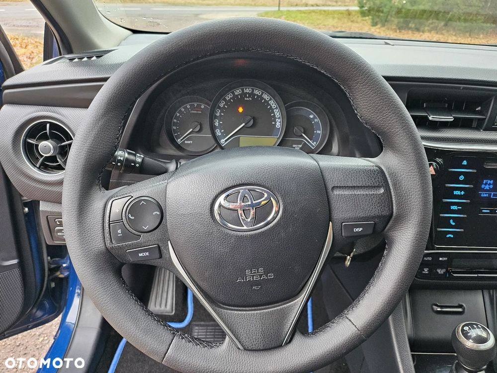 Toyota Auris 1.6 Active - 11