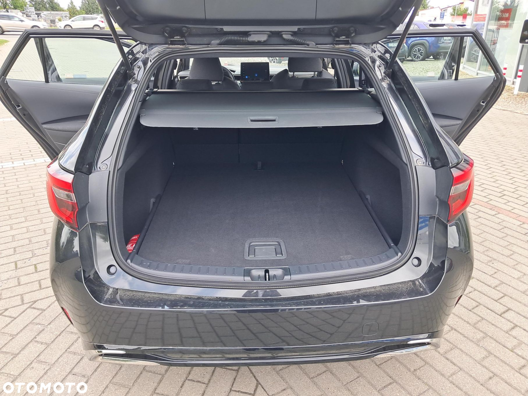 Toyota Corolla - 11