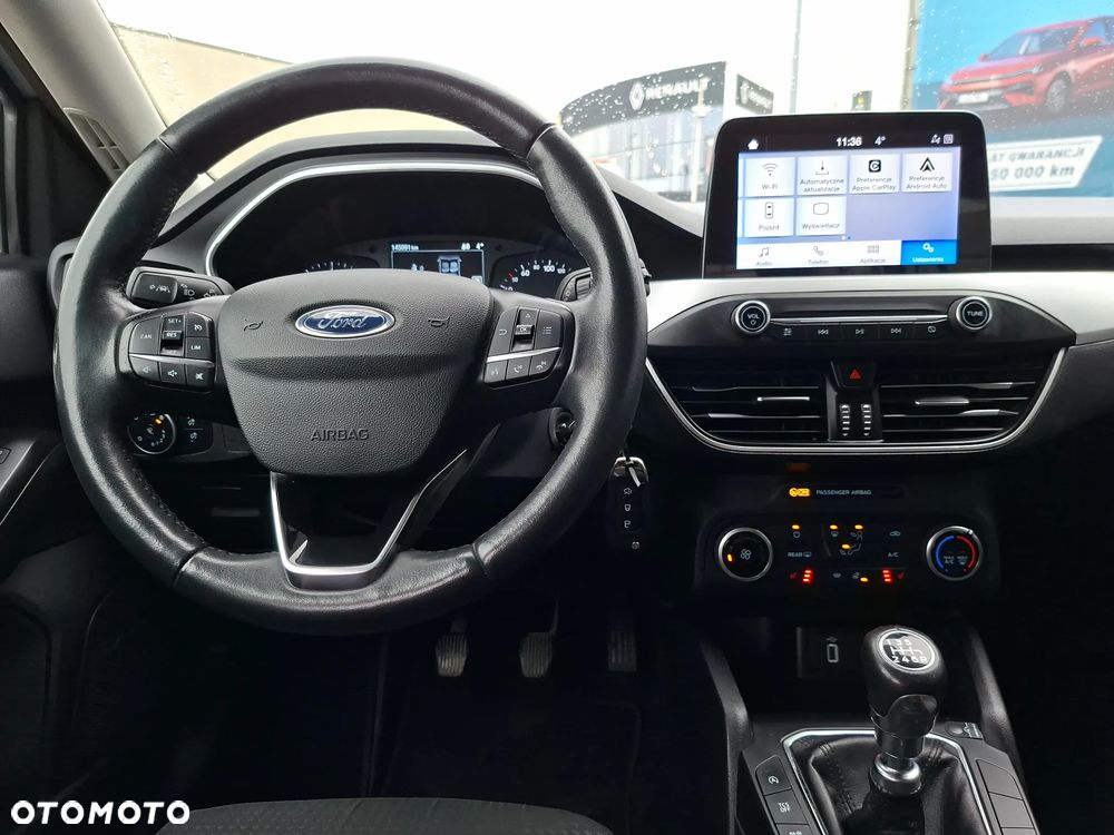 Ford Focus 1.0 EcoBoost Trend Edition - 31