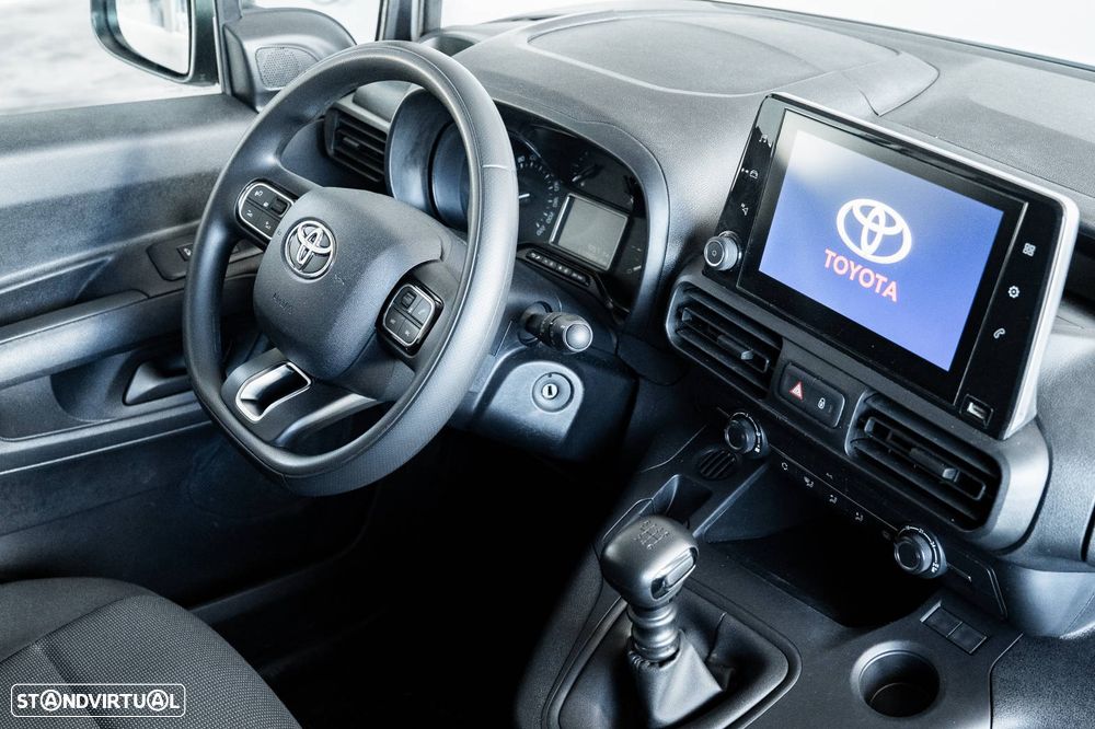 Toyota Proace City 1.5 L2 Exclusive - 15