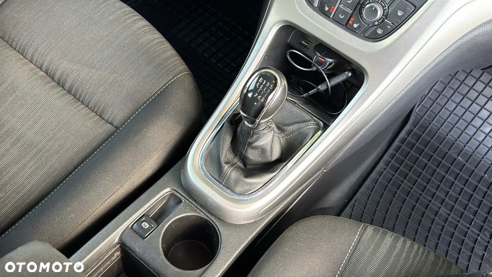 Opel Astra 1.4 Turbo Sport - 18