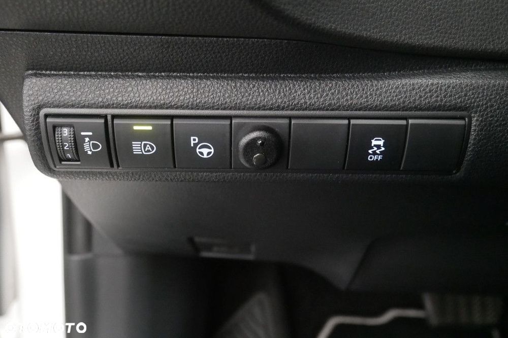 Toyota Corolla 1.8 Hybrid Comfort - 26