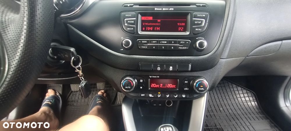 Kia Ceed - 33