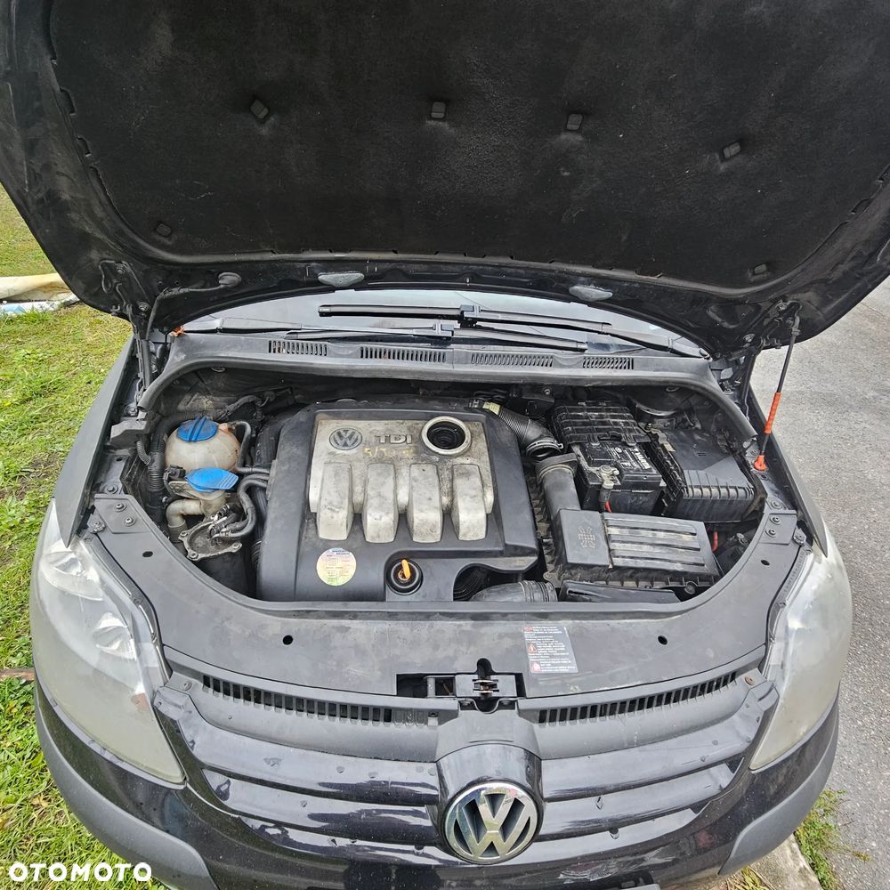 Volkswagen Golf Plus - pojazd na części: maska, zderzak, drzwi, szyby, lusterka, chłodnica.... - 7