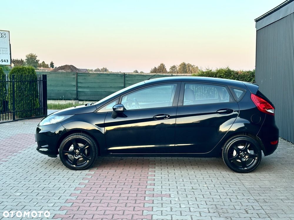 Ford Fiesta 1.25 Titanium EU5 - 10