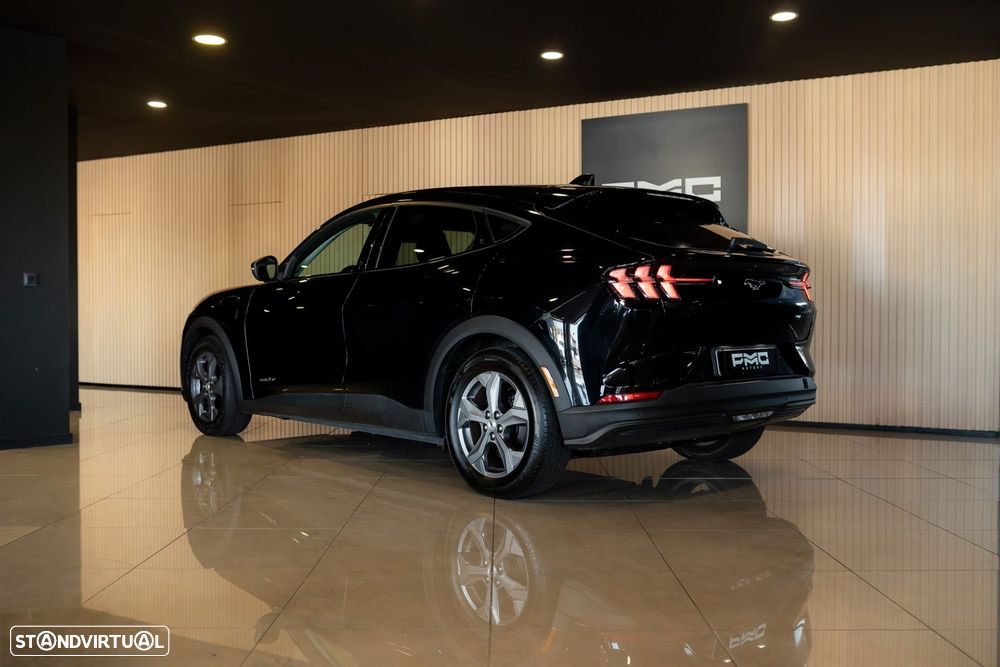 Ford Mustang Mach-E Standard - 3