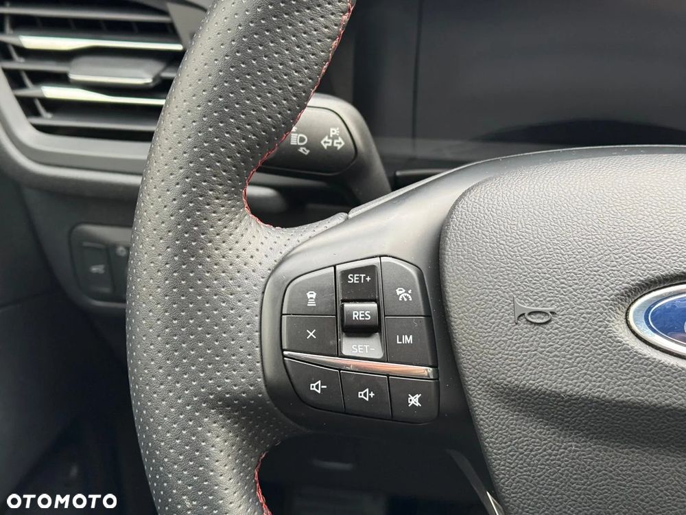 Ford Kuga 1.5 EcoBoost FWD ST-Line X - 19