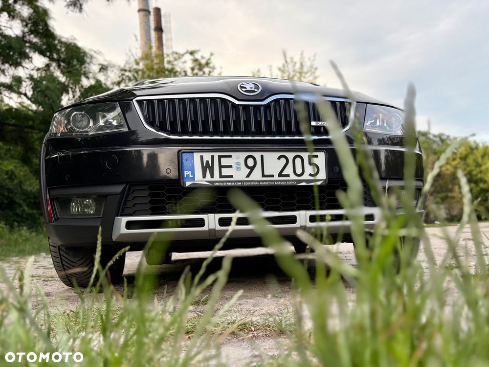 Skoda Octavia 2.0 TDI 4x4 DSG Scout - 19