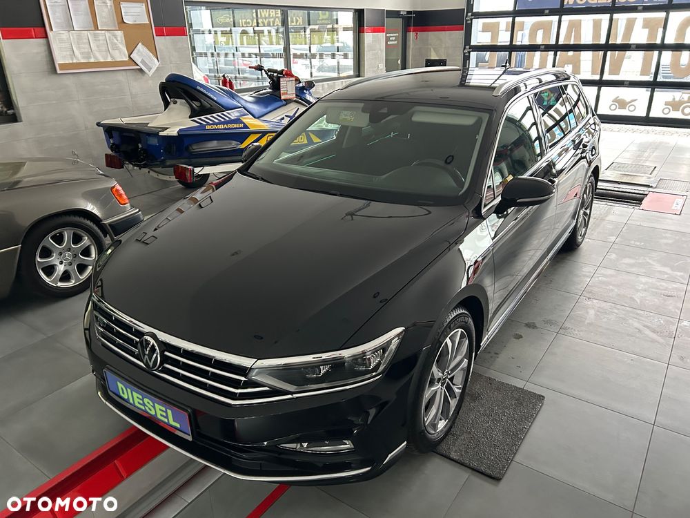 Volkswagen Passat Variant 2.0 TDI SCR Highline - 2